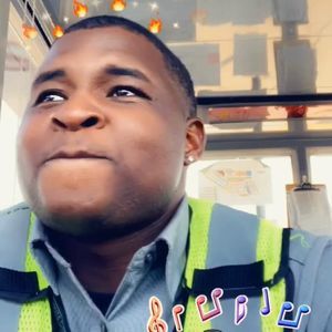 Meet your Posher, Pierre